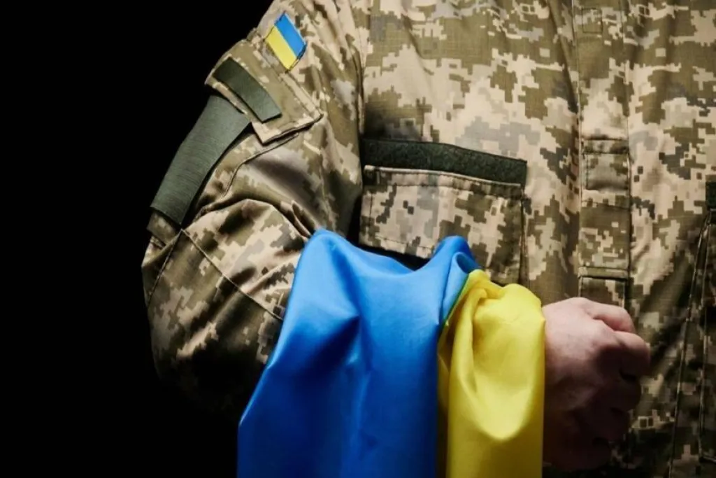 Частина військовозобов’язаних замість броні отримує бойові повістки: що відомо про нові правила