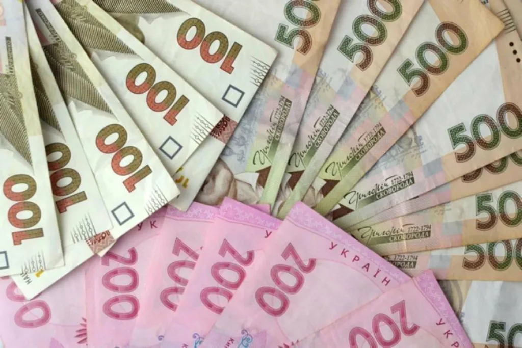 НБУ пояснив, які гривні банки та обмінники можуть не приймати