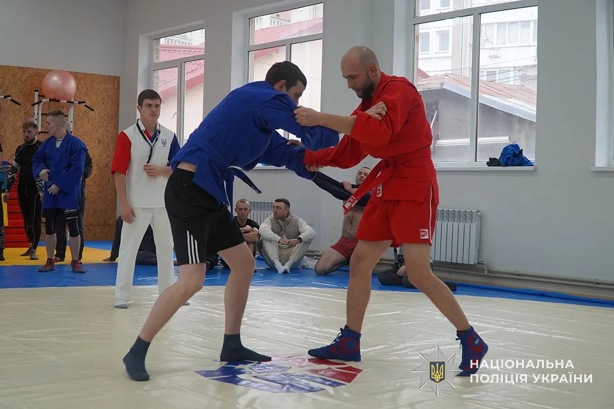 Тернопільські поліцейські вибороли «бронзу» на чемпіонаті з боротьби самбо