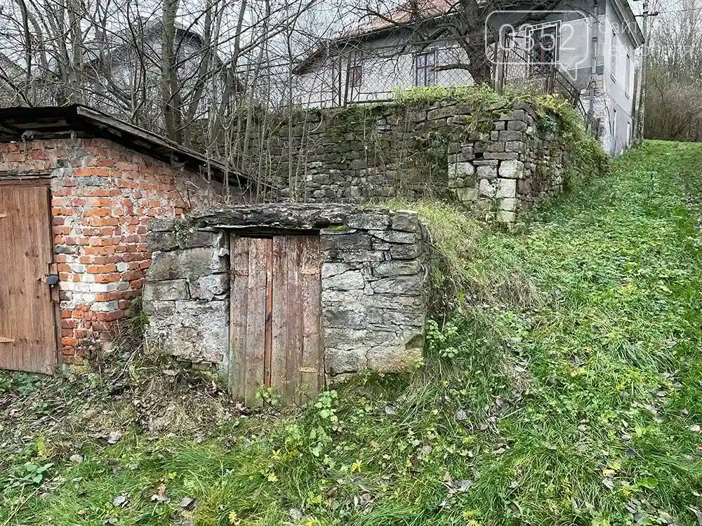 На Тернопільщині віднайшли 400-річну пам’ятку: дослідники відкрили Вірменську криницю братів Акопа і Степана