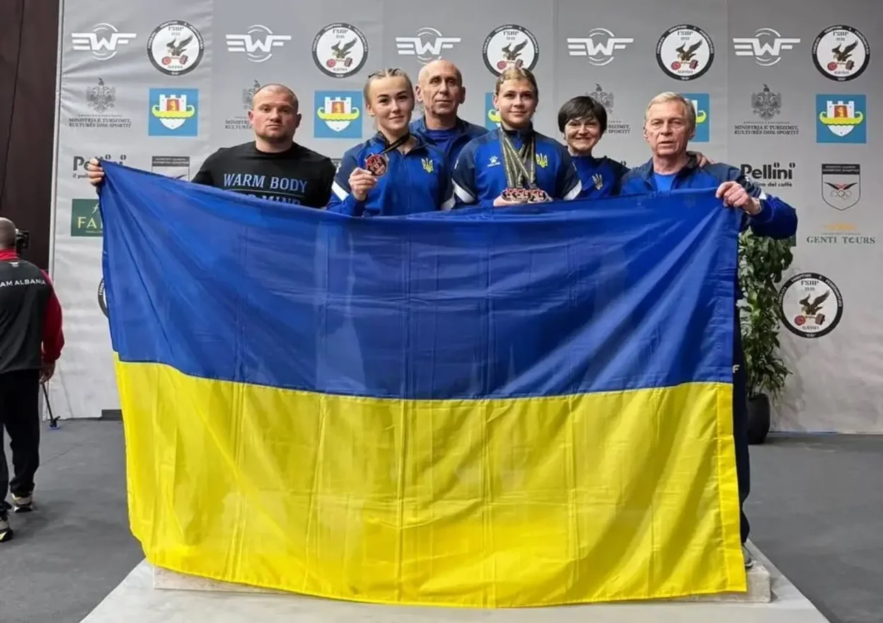 Важкоатлети з Тернопільщини вибороли срібло на Чемпіонаті Європи в Албанії