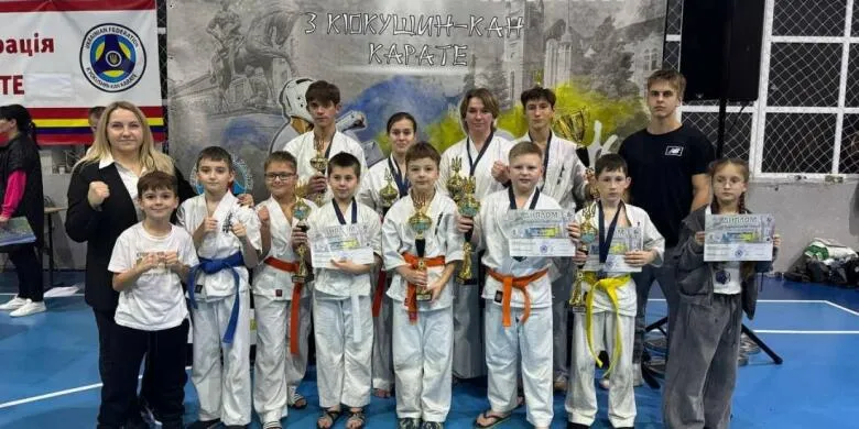 Юні спортсмени з Тернополя привезли медалі з чемпіонату України з кіокушин-кан