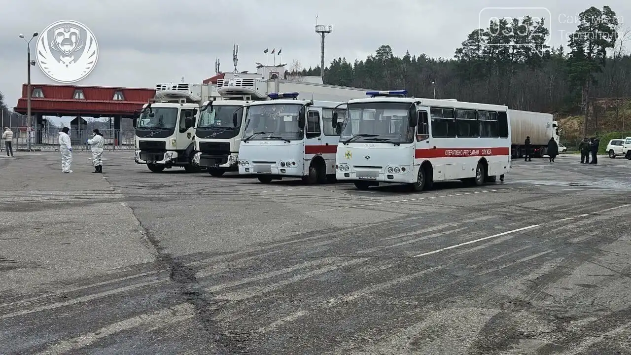 До України повернули 1000 тіл військових: попереду експертизи та ідентифікація