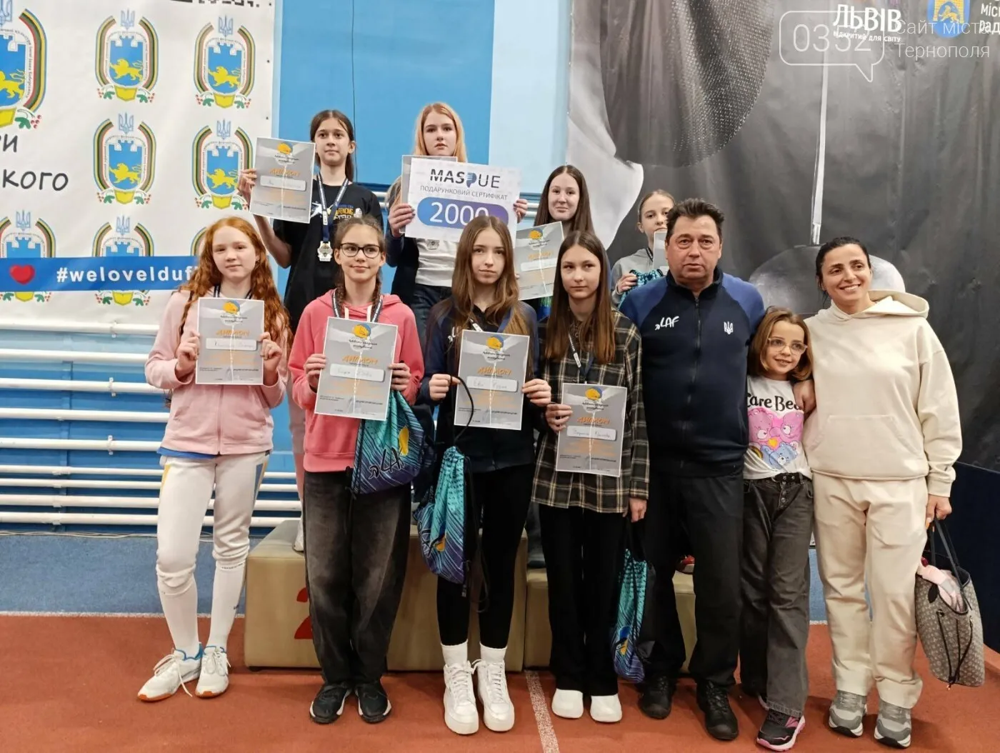 Тернополянка Яна Цимбаліста виборола срібло на всеукраїнському турнірі з фехтування