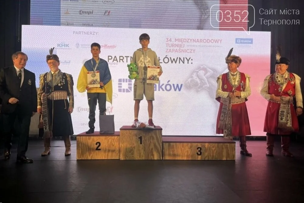 Тернопільські спортсмени вибороли медалі на міжнародному турнірі з греко-римської боротьби у Кракові