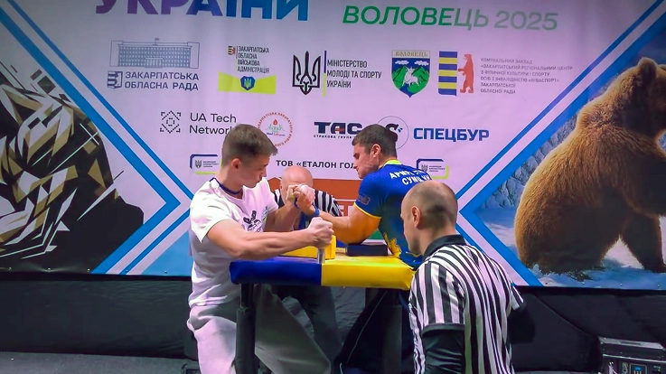 Золото Кубка України з армрестлінгу виборов студент ТНТУ: Дурда став найсильнішим у своїй категорії