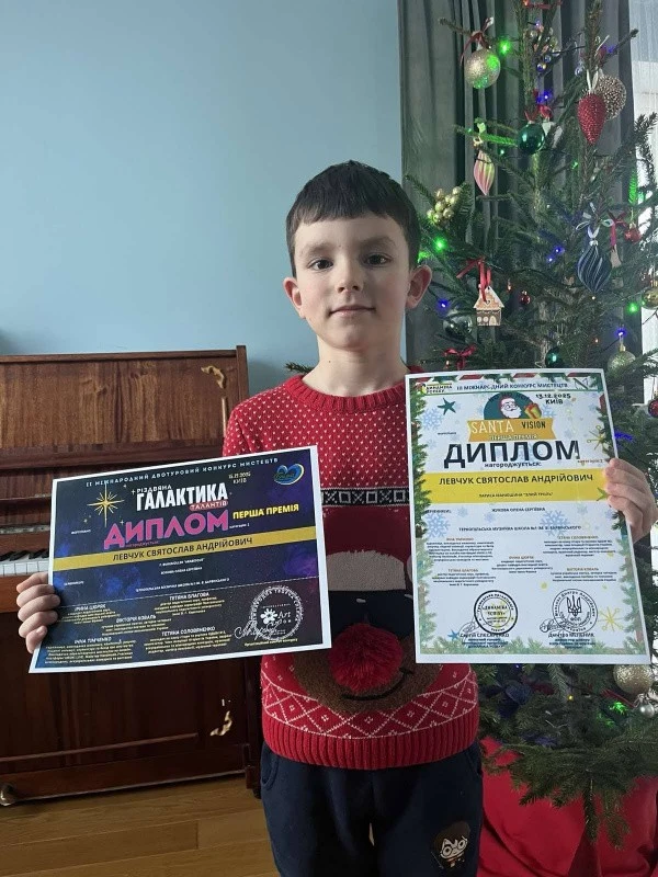 Юні піаністи з Тернополя привезли додому низку міжнародних перемог