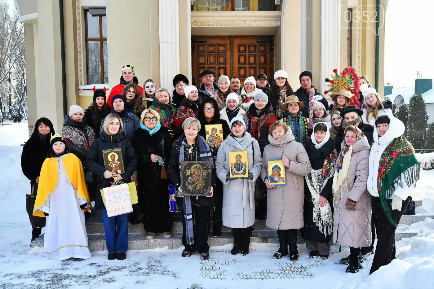 Тиша, фарби і молитва: у Тернополі завершився іконописний курс під Покровом