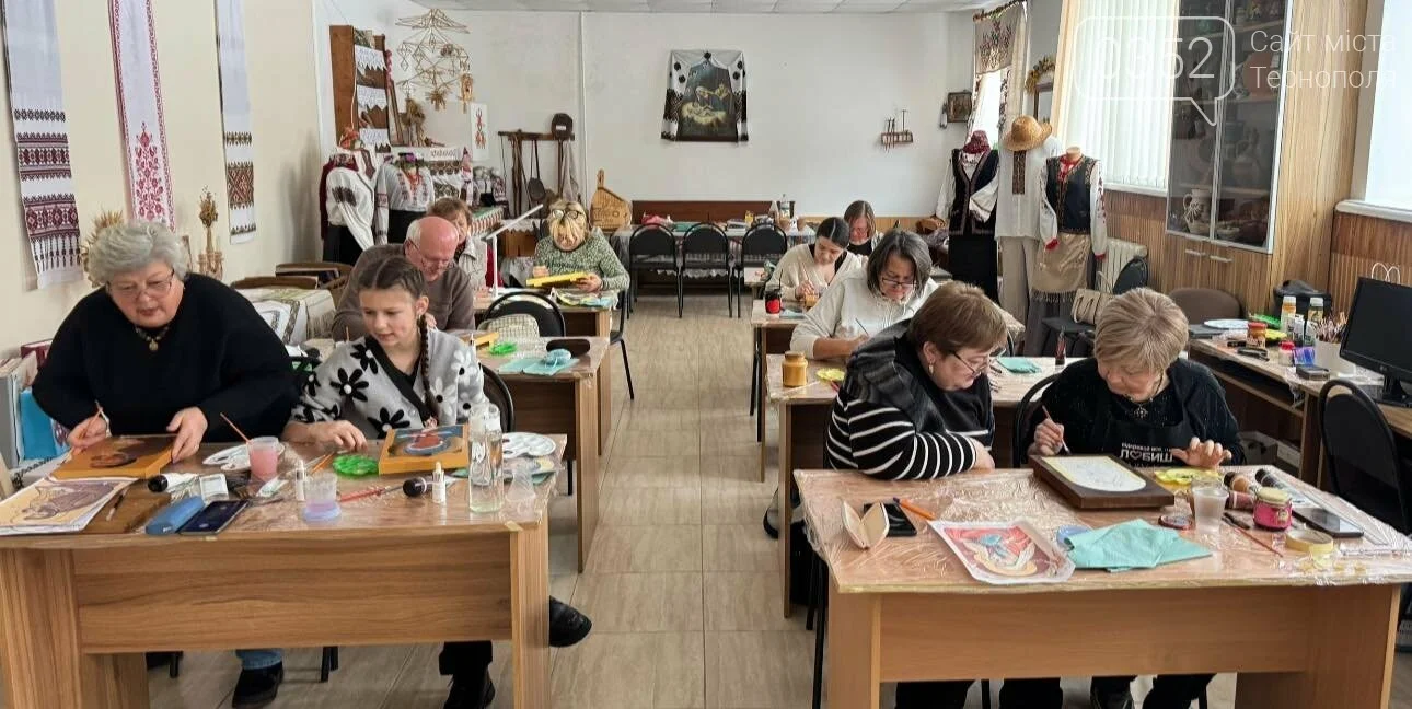 Тиша, фарби і молитва: у Тернополі завершився іконописний курс під Покровом