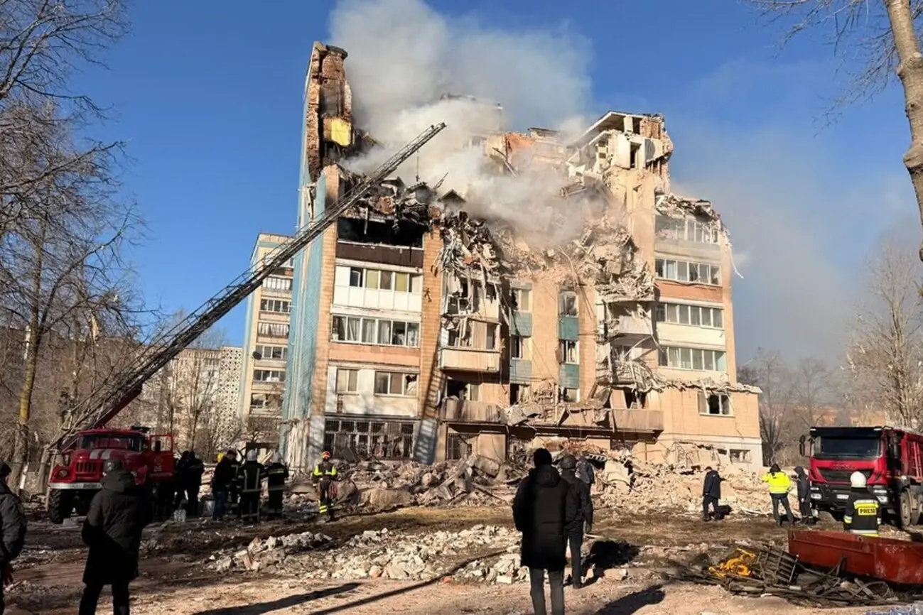Місто підтримає постраждалих: власникам зруйнованих квартир на Стуса, 8 виплатять компенсацію