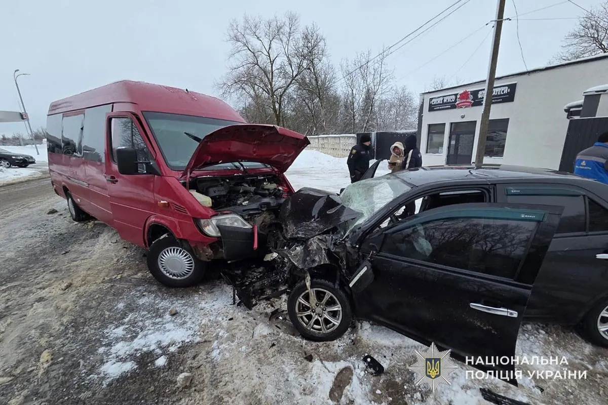 Дорожня пригода у Бучачі: в аварії постраждала дитина