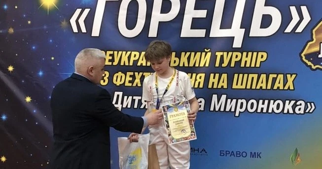 Тернопільський спортсмен здобув «срібло» на всеукраїнському турнірі з фехтування