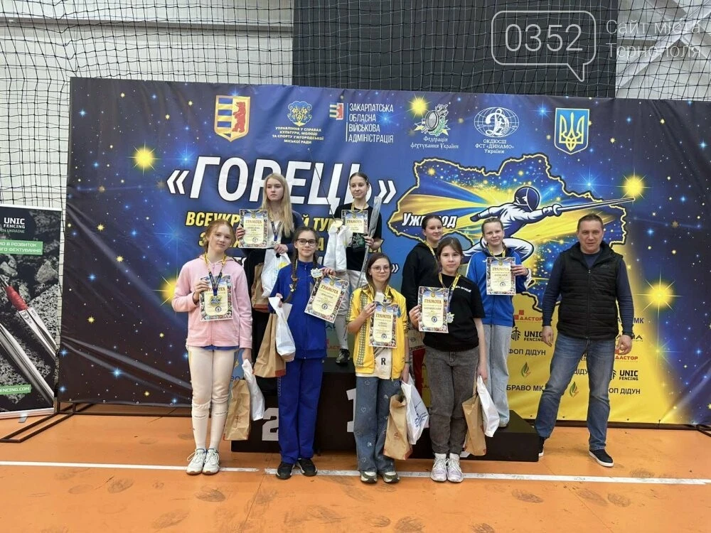 Тернопільський спортсмен здобув «срібло» на всеукраїнському турнірі з фехтування